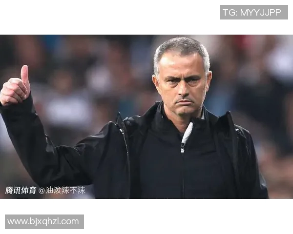 足球明星闭眼杂耍的神秘人物揭晓引发球迷热议